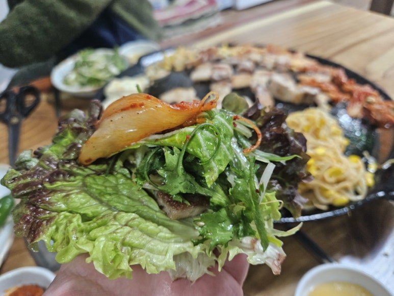 원조솥뚜껑삼겹살 이미지