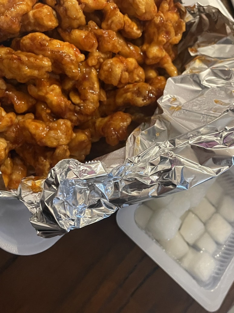 꼬모치킨 이미지