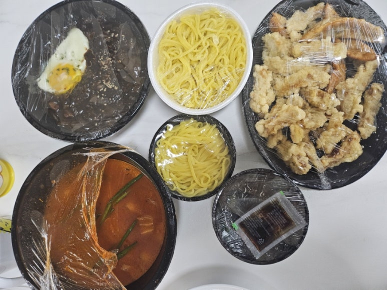 청춘각 이미지