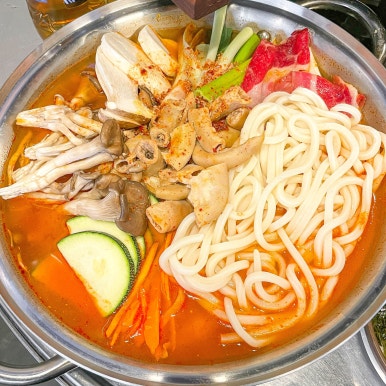 안나곱창전골 이미지