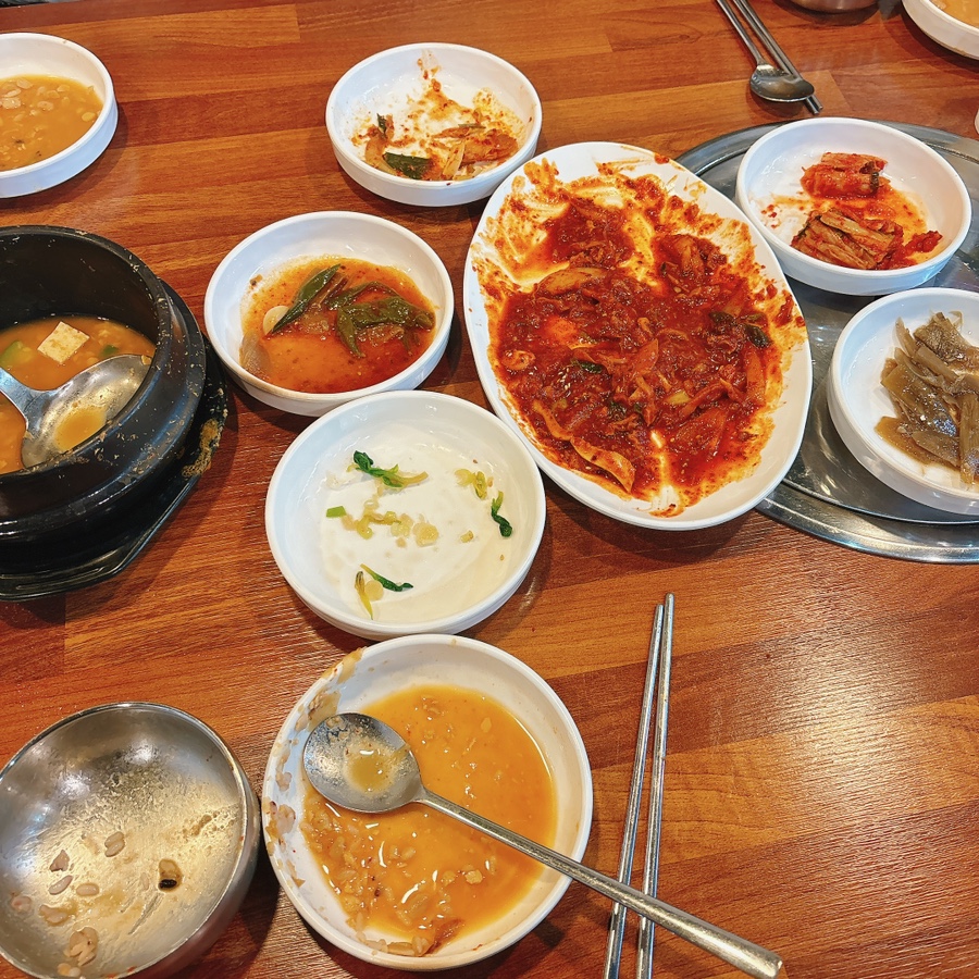 흥선 식당 이미지