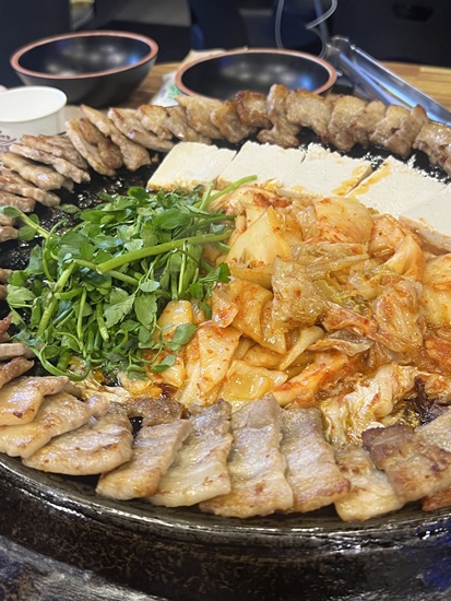 무쇠김치삼겹 이미지