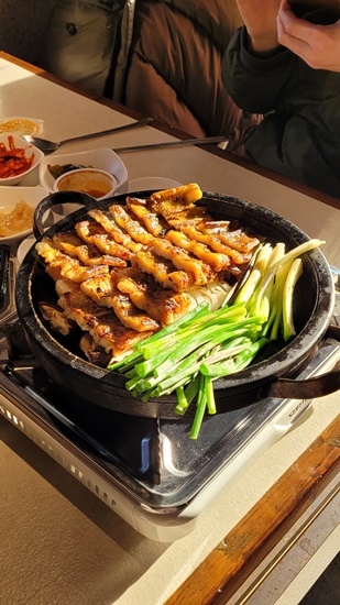힘이불끈장어 이미지