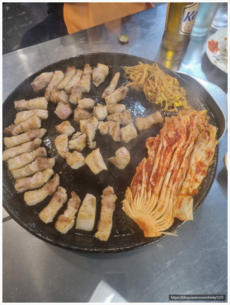 선사솥뚜껑삼겹살 이미지