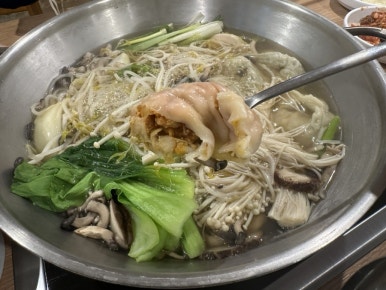 부뚜막손칼국수 이미지