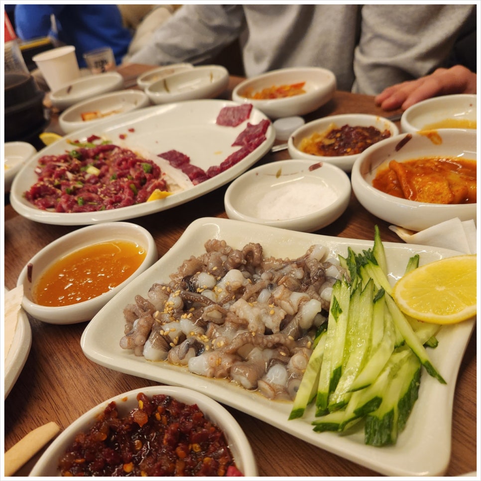 본뭉티기 이미지
