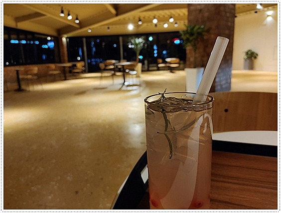 플로스카페 이미지