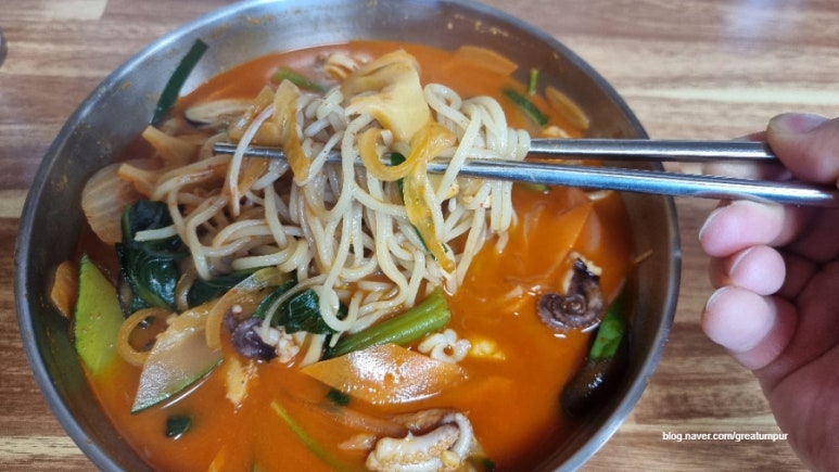 주홍짬뽕 이미지