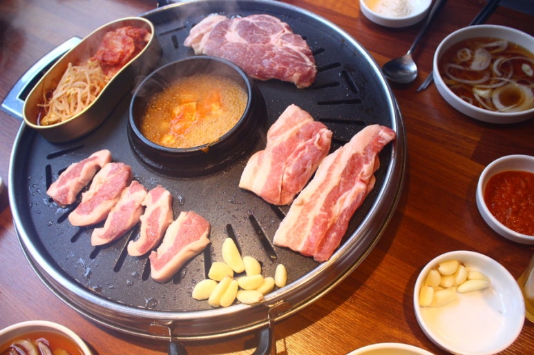 높은집식당 이미지