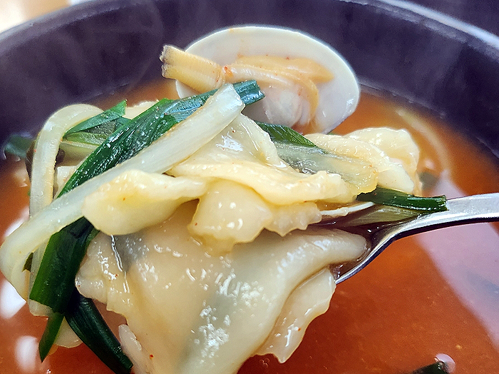 수제비국 보리밥집 이미지