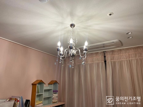 크리스탈전기조명 이미지