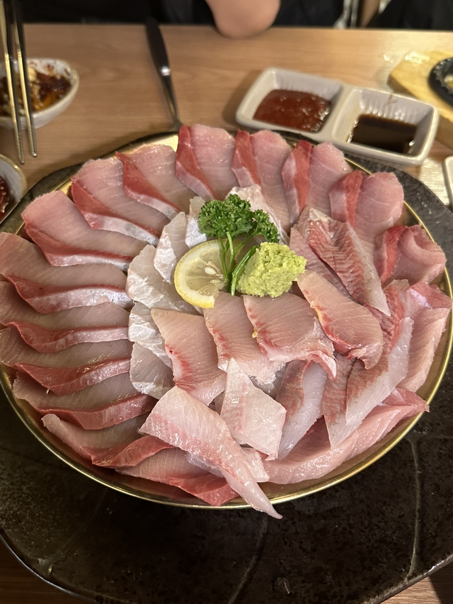 모일 이미지