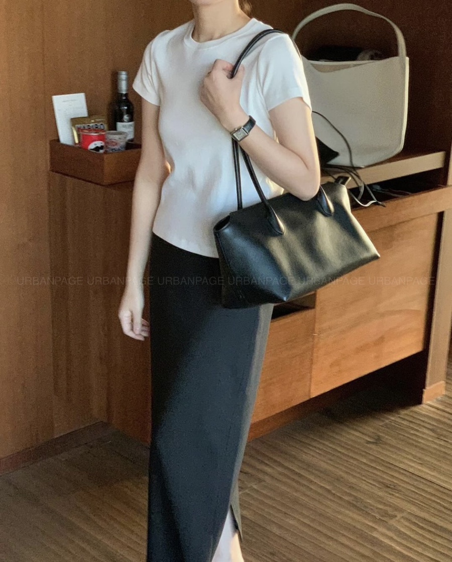 모니크(Monique) 이미지