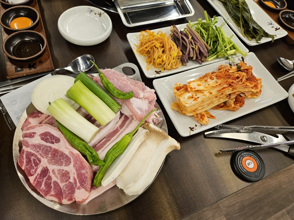 고기뭉치 이미지
