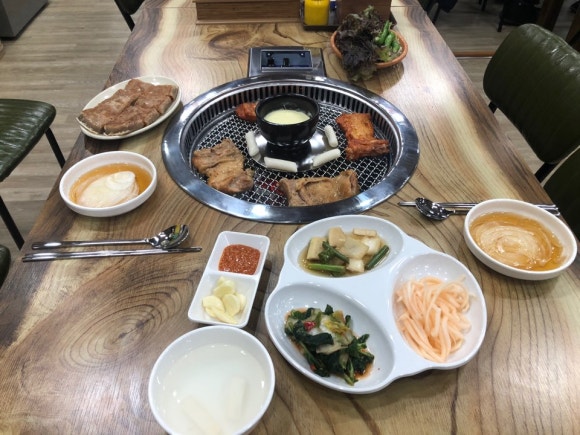 닭갈비집 이미지