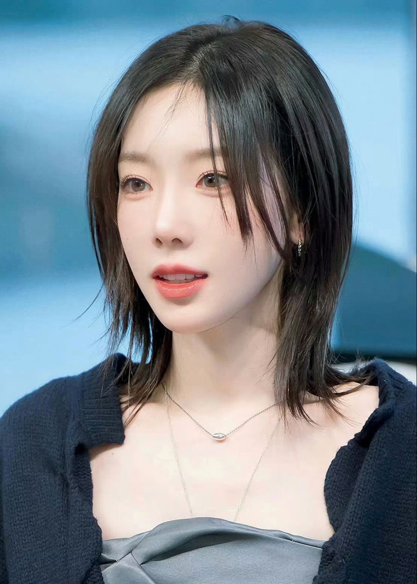 미장원;정윤 이미지