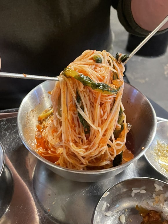 꽃돼지바람났네 이미지
