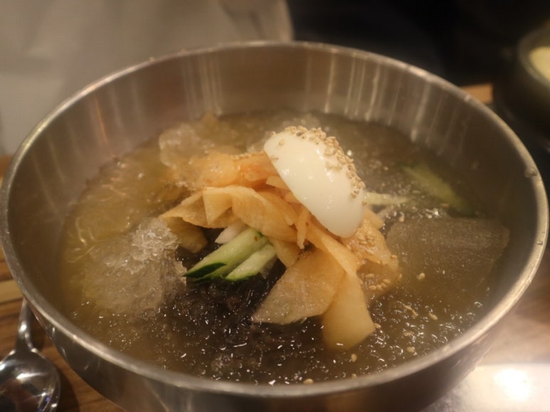 암돼지싸롱무전점 이미지