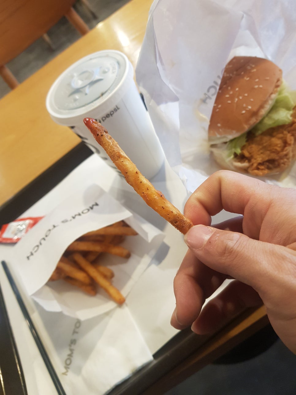 대진대점맘스터치 이미지