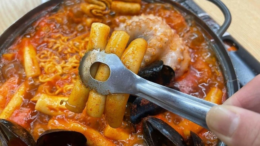 인정궁물떡볶이 이미지