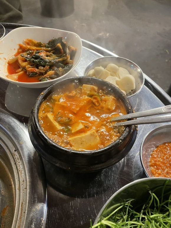 꽃돼지바람났네 이미지