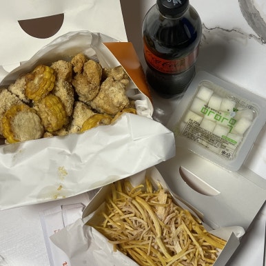덤브치킨 경산중산점 이미지