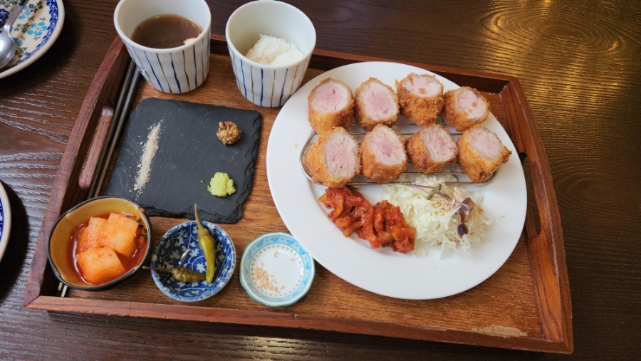 호공간 이미지