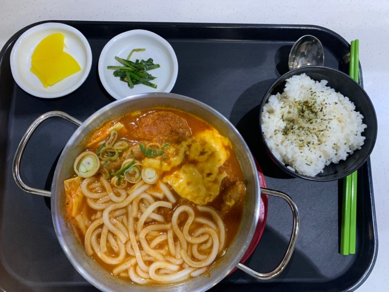 스키우동현대프리미엄아울렛 이미지