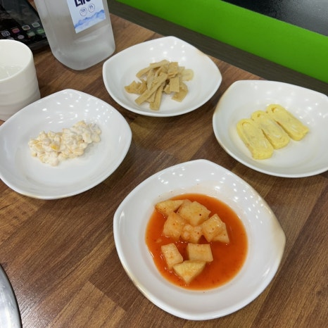 돌부대찌개 이미지