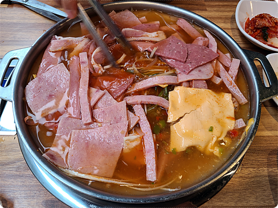 명동부대찌개 이미지