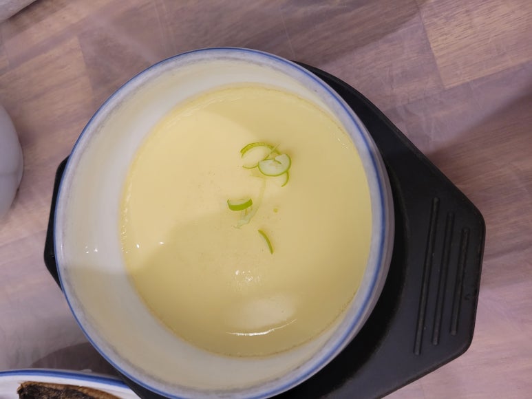 싱싱산오징어회타운 이미지