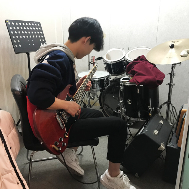 퀸실용음악학원 이미지