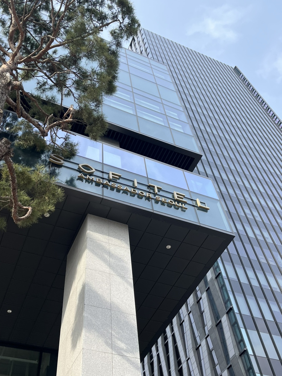 (주)호텔롯데롯데월드 이미지