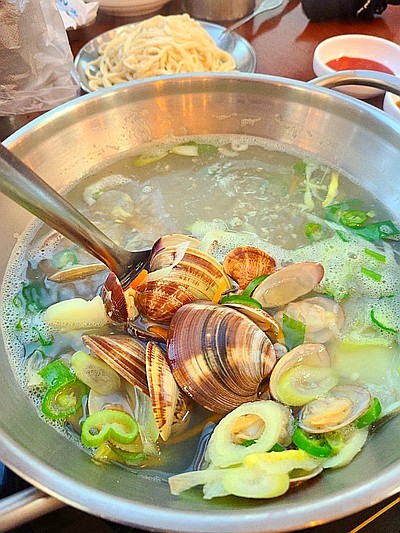 먹보칼국수 이미지