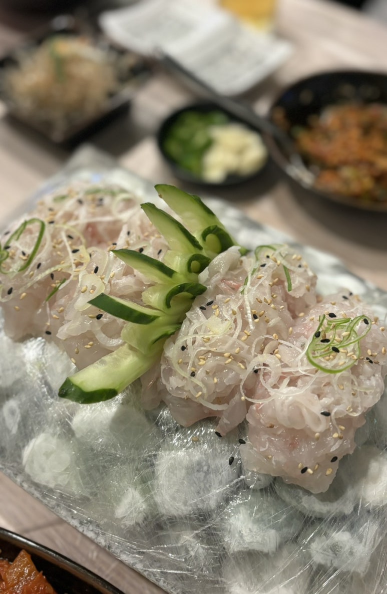 사랑도 막썰어횟집 이미지