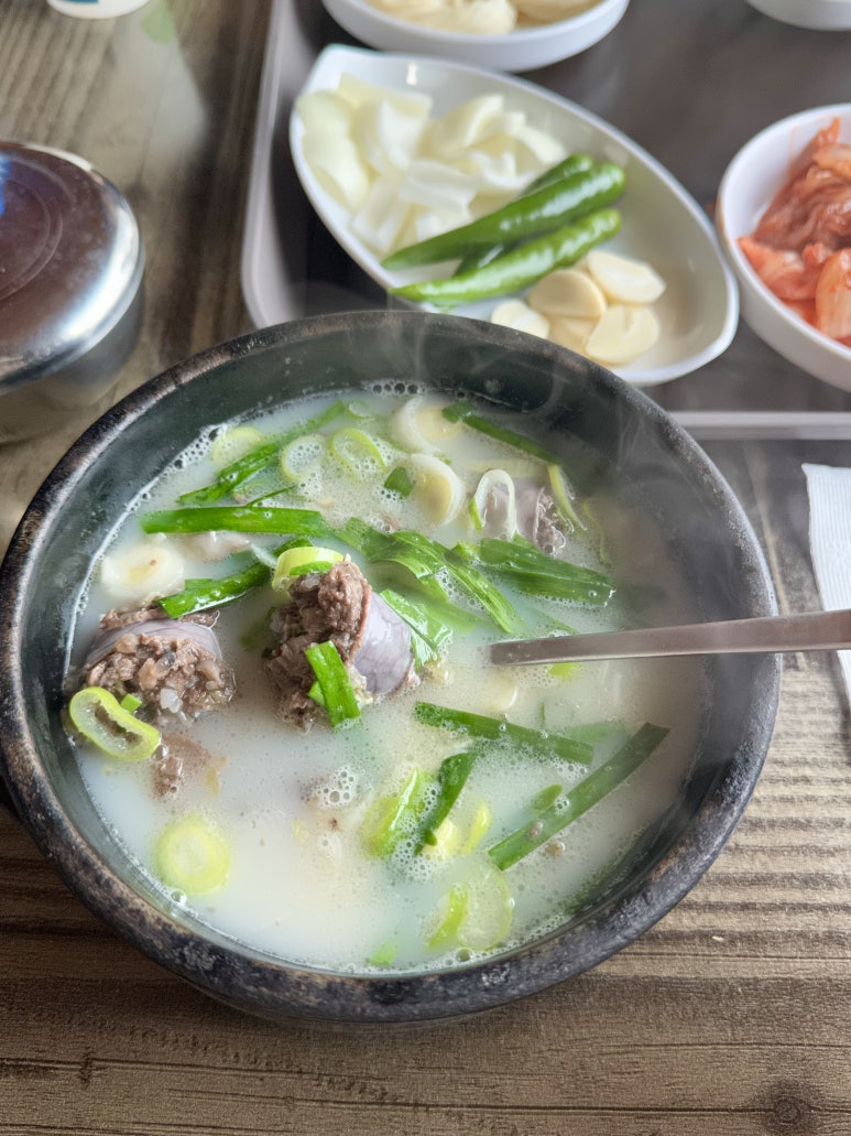 가마솥돼지국밥 이미지
