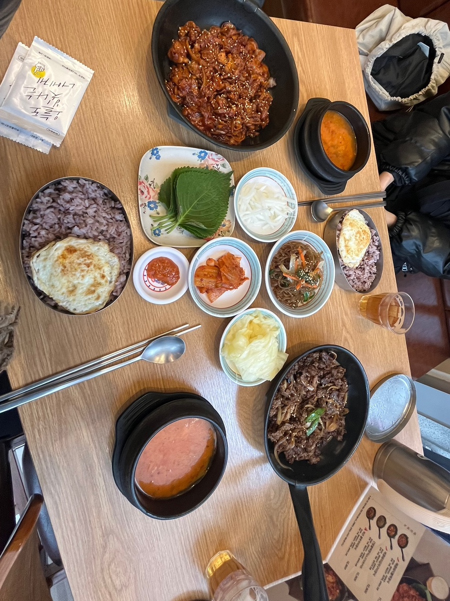 인턴이십일 이미지