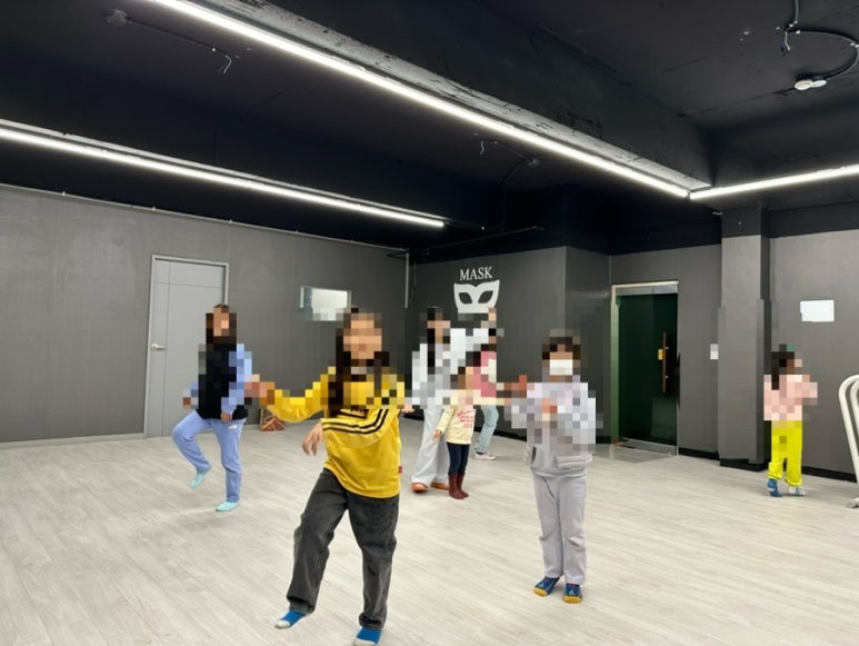 가면연기뮤지컬학원 이미지