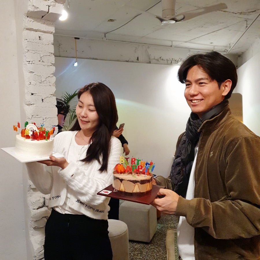 카페우유(cafeOO:U) 이미지