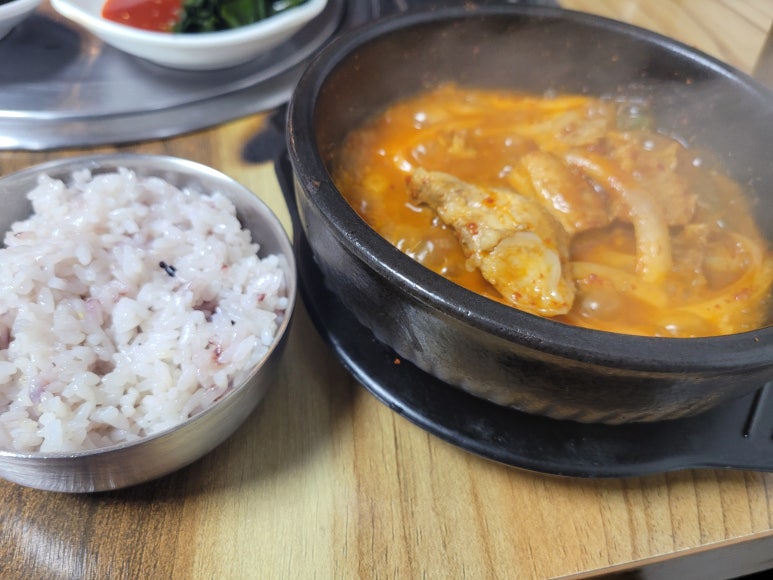 촌돼지마을 사진 3