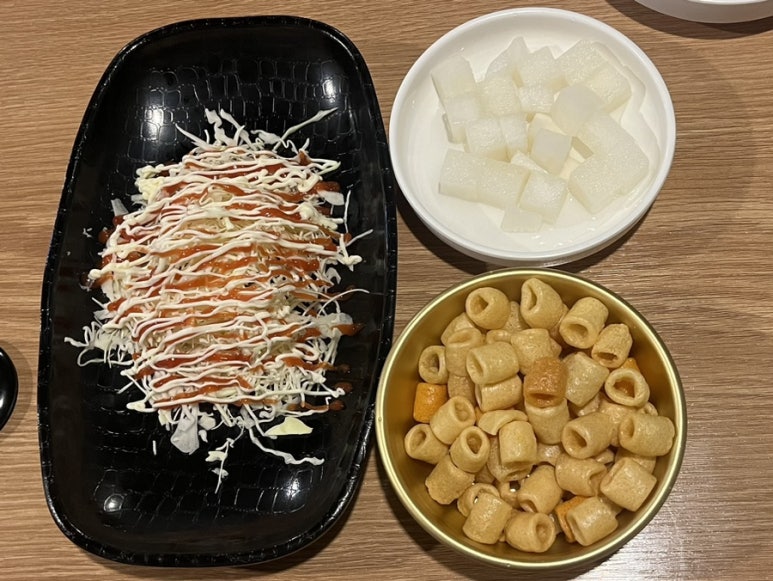 훌랄라참숯치킨 광주금호점 이미지