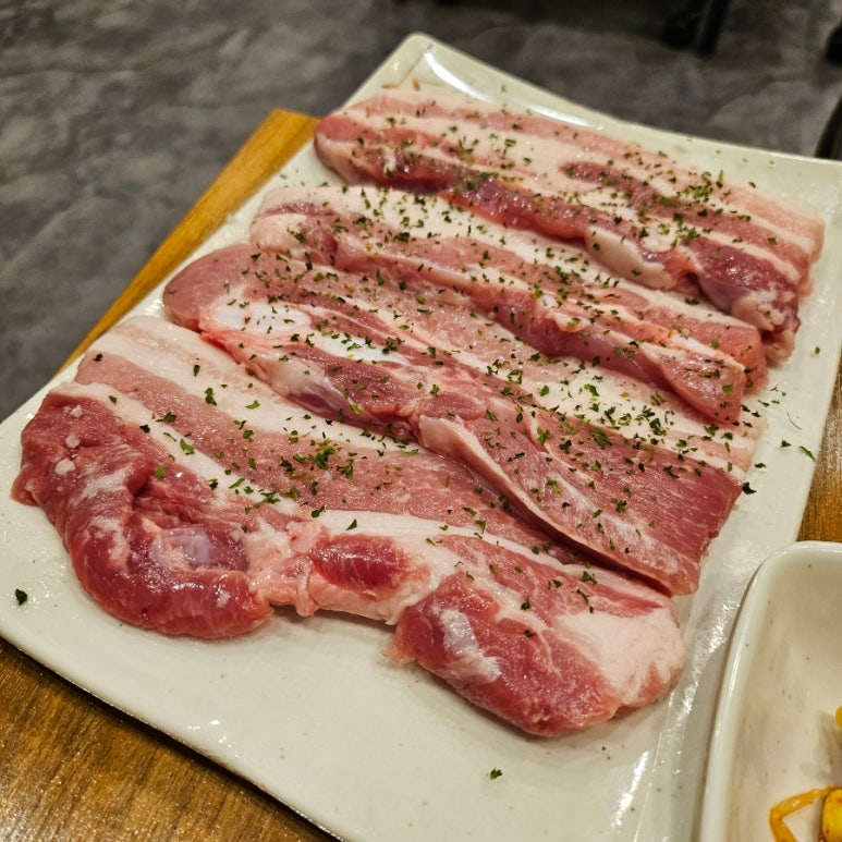 금두레식당 이미지