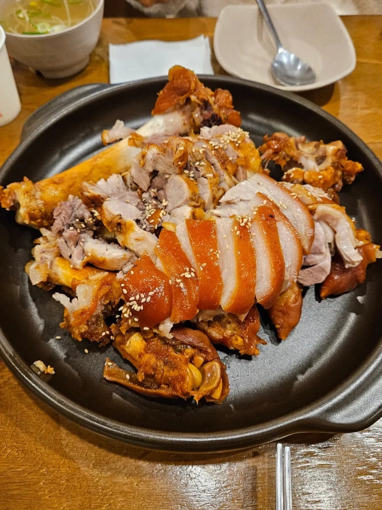 족발야시장수원화서점 이미지