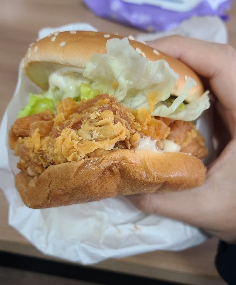 맘스터치 화성사강점 이미지