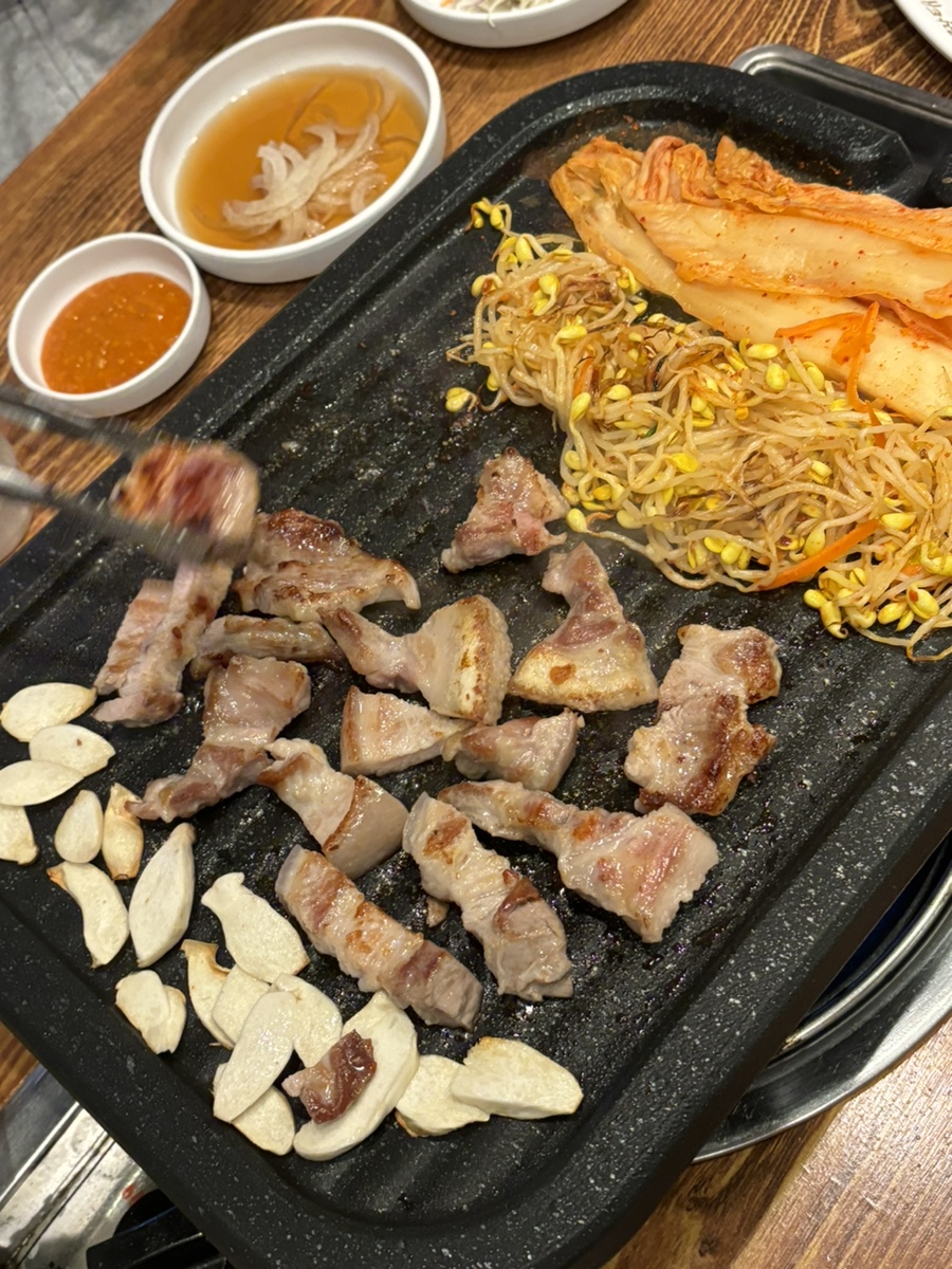 고기왕정육식당 이미지