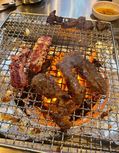영삼이네우정소갈비루원시티점 이미지