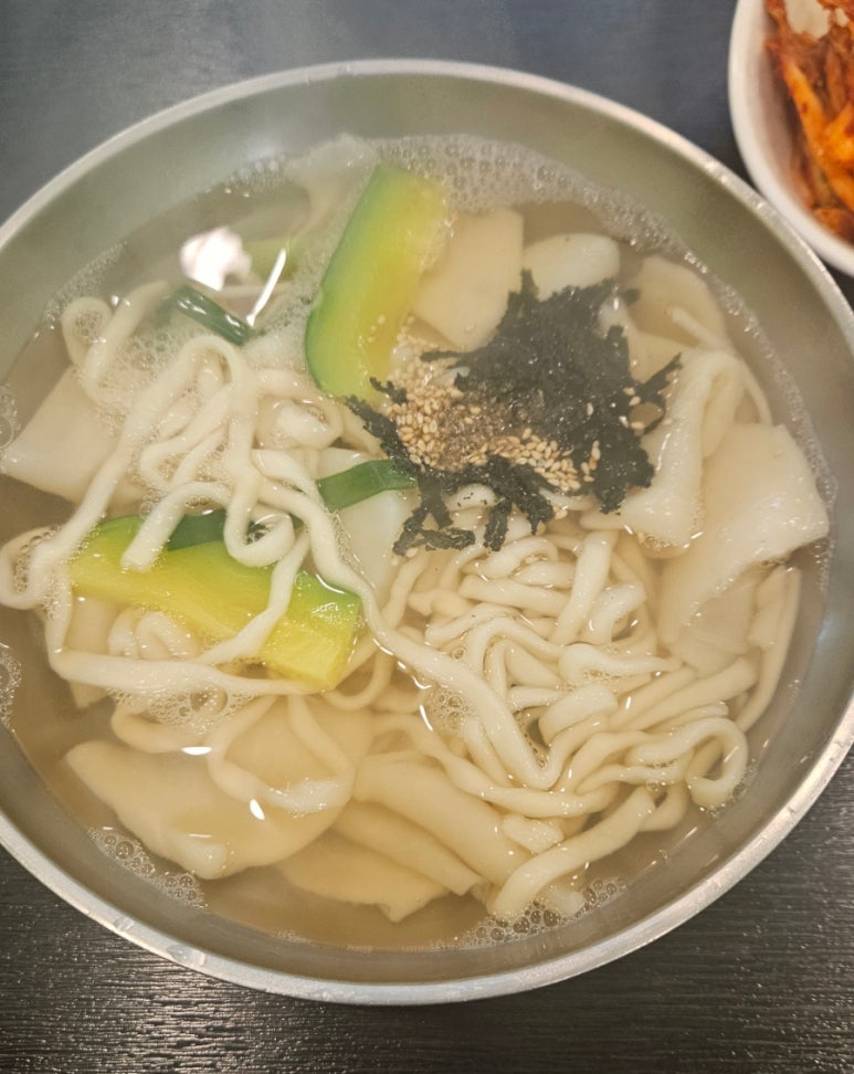 손칼수제비 이미지