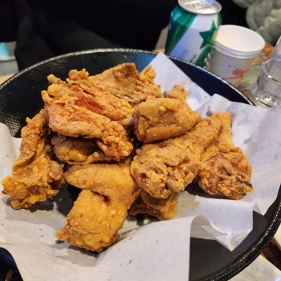 밤푸스치킨 이미지