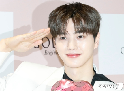 송강유리 이미지
