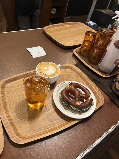 카페줄루(성수점) 이미지